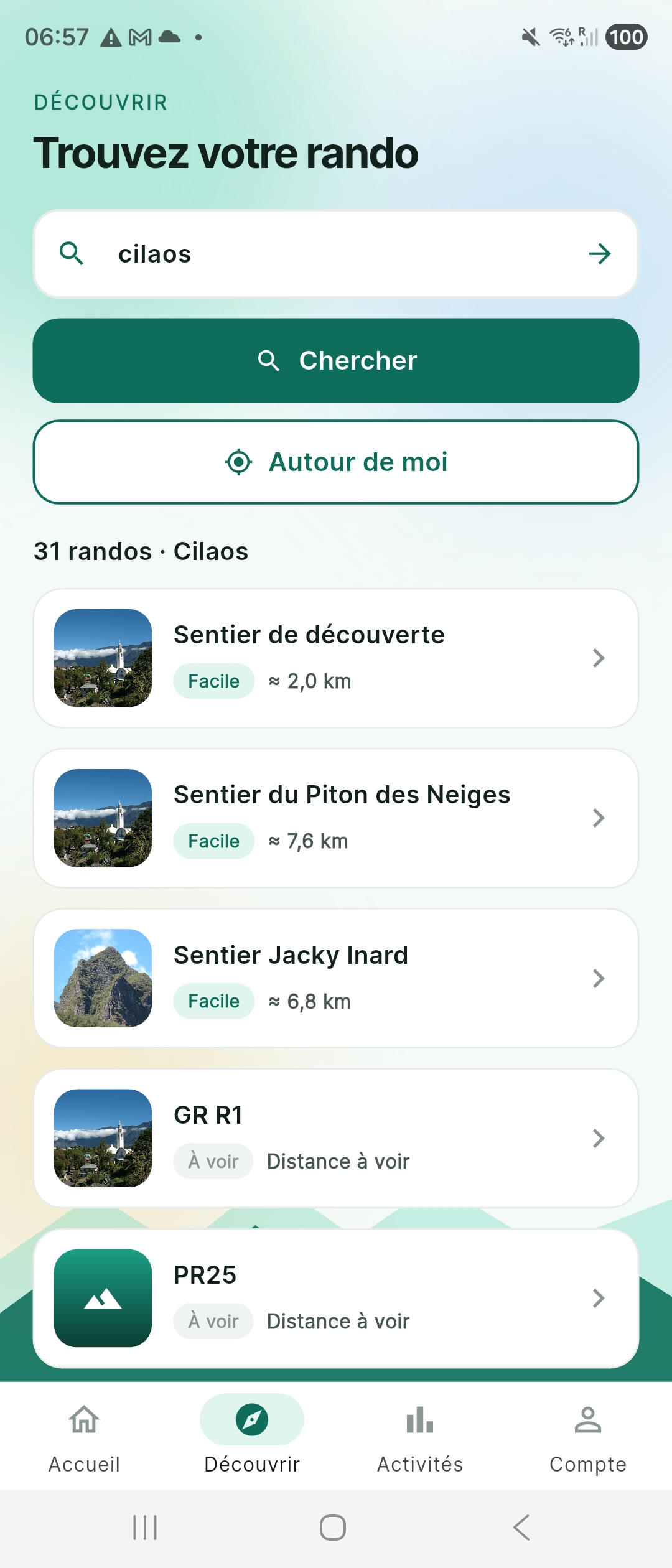 Écran Découvrir : recherche de randonnées à Cilaos